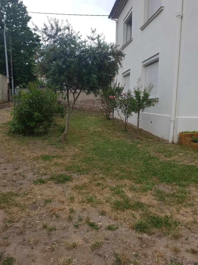Bed and Breakfast Les Belles Nuits Le Bousquet-d'Orb Exterior foto